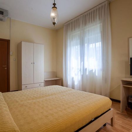Hotel B&B Risorta อาบาโนแตร์เม ภายนอก รูปภาพ