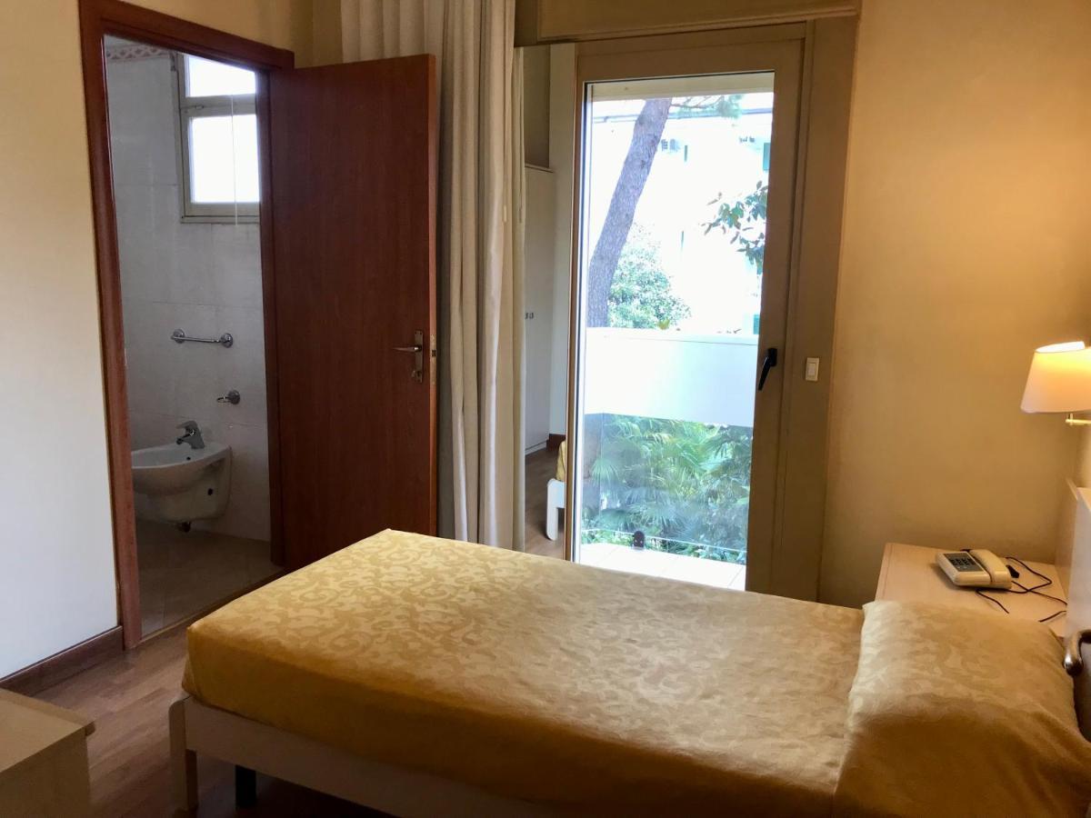 Hotel B&B Risorta อาบาโนแตร์เม ภายนอก รูปภาพ