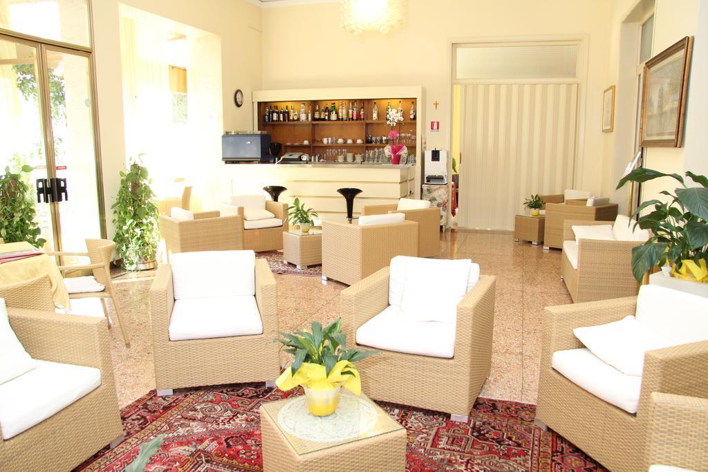 Hotel B&B Risorta อาบาโนแตร์เม ภายนอก รูปภาพ