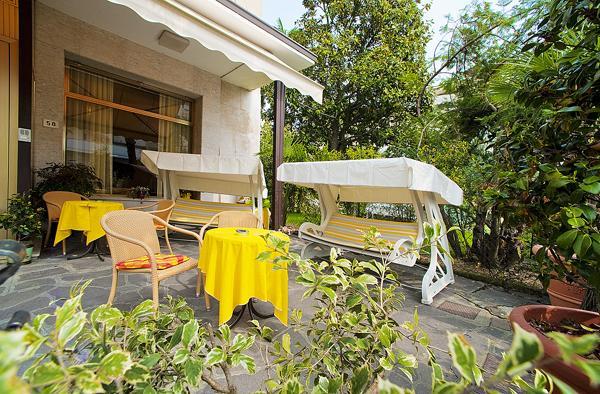 Hotel B&B Risorta อาบาโนแตร์เม ภายนอก รูปภาพ